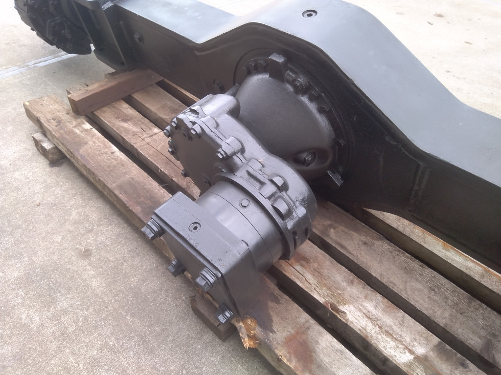 Liebherr A954B - Rear axle for Construction machinery: picture 3 Liebherr A954B - Rear axle for Construction machinery: picture 3