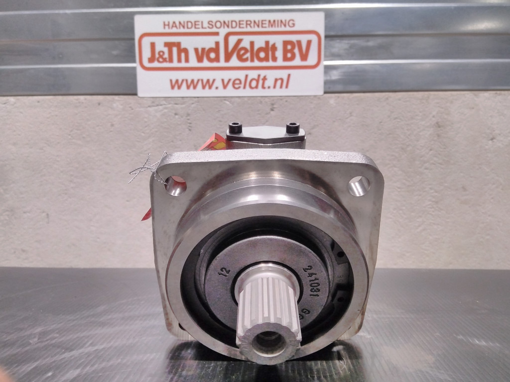 New Holland 8911097 - Hydraulic pump for Construction machinery: picture 2 New Holland 8911097 - Hydraulic pump for Construction machinery: picture 2