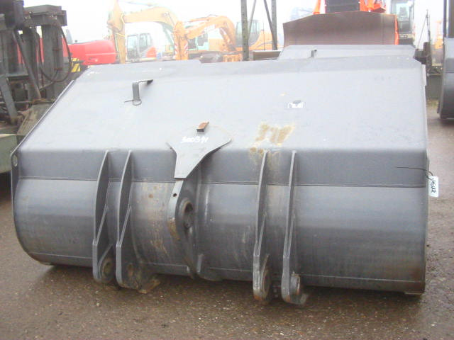 O&K RS-02.12-070 - - Loader bucket: picture 1 O&K RS-02.12-070 - - Loader bucket: picture 1