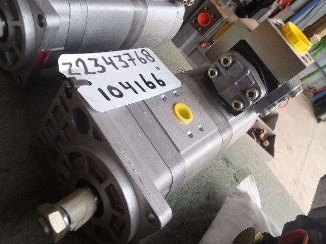Poclain A.5059130 - - Hydraulic pump for Construction machinery: picture 2 Poclain A.5059130 - - Hydraulic pump for Construction machinery: picture 2