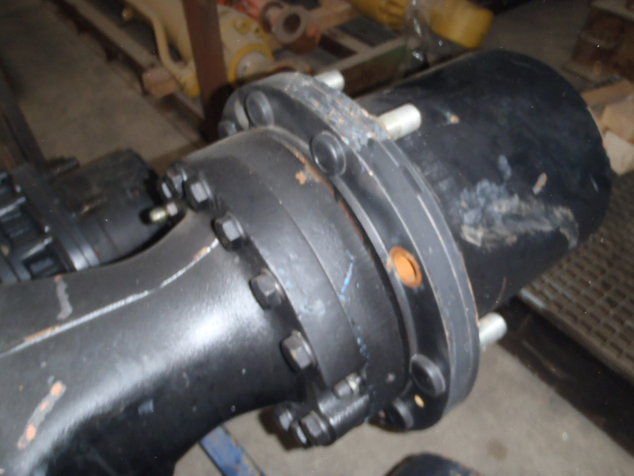 ZF Unknown - - Rear axle for Construction machinery: picture 2 ZF Unknown - - Rear axle for Construction machinery: picture 2