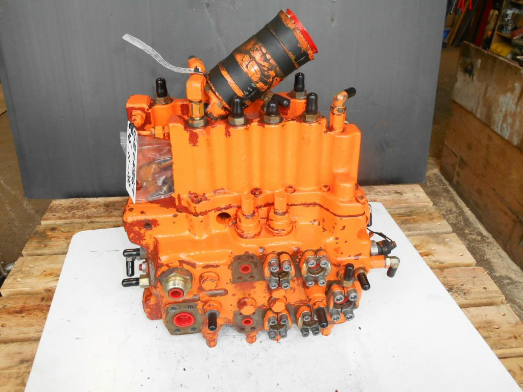 Zexel 307842-0040 - - Hydraulic valve for Construction machinery: picture 1 Zexel 307842-0040 - - Hydraulic valve for Construction machinery: picture 1