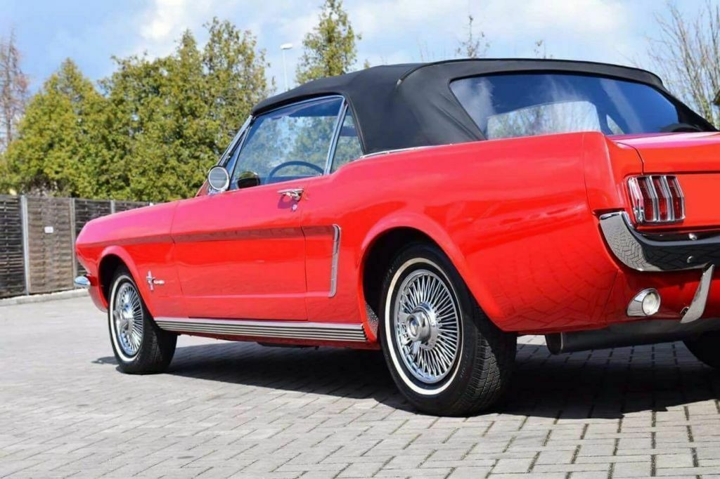Ford Mustang Cabriolet - Car: picture 5 Ford Mustang Cabriolet - Car: picture 5