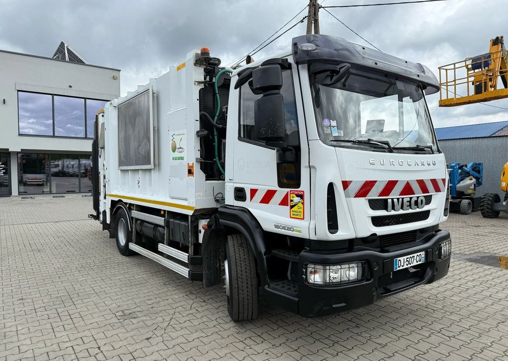 Iveco EUROCARGO CNG - Garbage truck: picture 3 Iveco EUROCARGO CNG - Garbage truck: picture 3