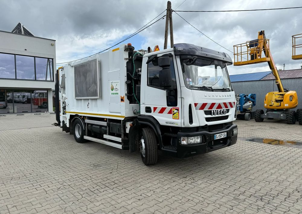 Iveco EUROCARGO CNG - Garbage truck: picture 4 Iveco EUROCARGO CNG - Garbage truck: picture 4