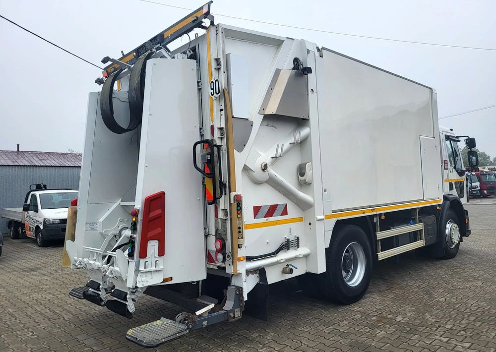 Renault Gama D16 SEMAT - Garbage truck: picture 5 Renault Gama D16 SEMAT - Garbage truck: picture 5