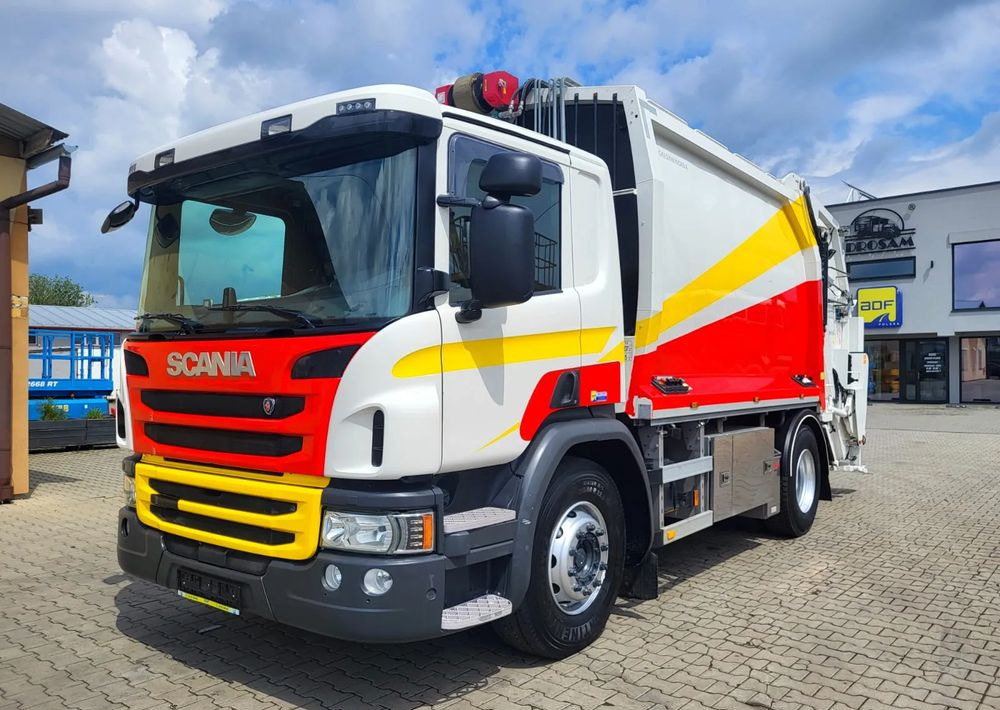 Scania P320 - Garbage truck: picture 1 Scania P320 - Garbage truck: picture 1