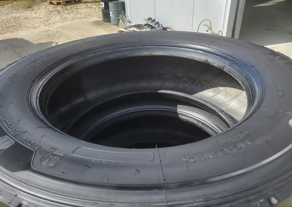 Opony michelin 295/60R22,5 X Line - Tire for Truck: picture 5 Opony michelin 295/60R22,5 X Line - Tire for Truck: picture 5