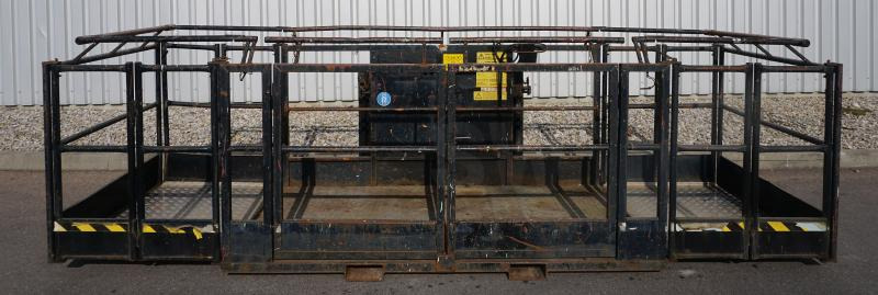 Jcb Arbeitsplattform 1321A - Attachment for Material handling equipment: picture 1 Jcb Arbeitsplattform 1321A - Attachment for Material handling equipment: picture 1