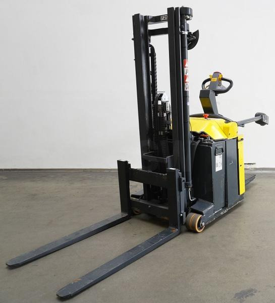 Combilift CS850 - Stacker: picture 2 Combilift CS850 - Stacker: picture 2