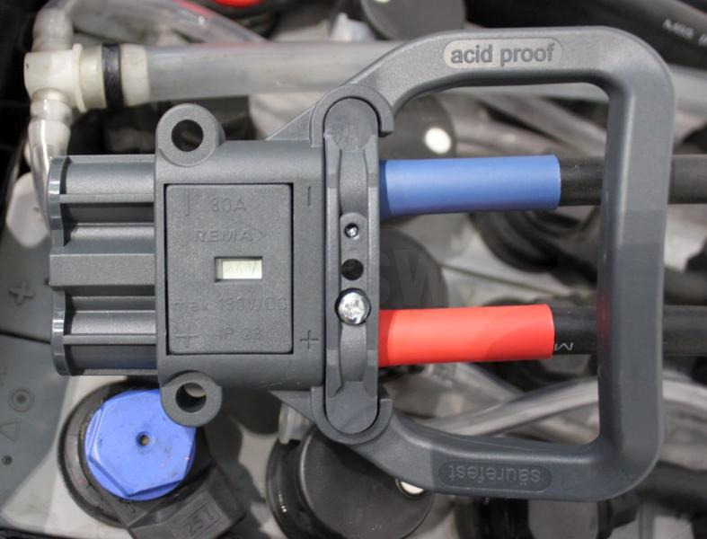 GRUMA 24 Volt 2 PzS 250 Ah - Battery: picture 1 GRUMA 24 Volt 2 PzS 250 Ah - Battery: picture 1