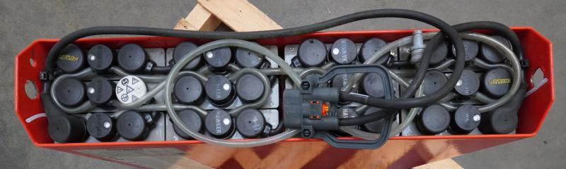 HAWKER 24 Volt 2 PzB 200 Ah - Battery: picture 3 HAWKER 24 Volt 2 PzB 200 Ah - Battery: picture 3