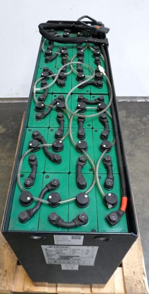 HOPPECKE 48 Volt 4 PzS 620 Ah - Battery: picture 3 HOPPECKE 48 Volt 4 PzS 620 Ah - Battery: picture 3