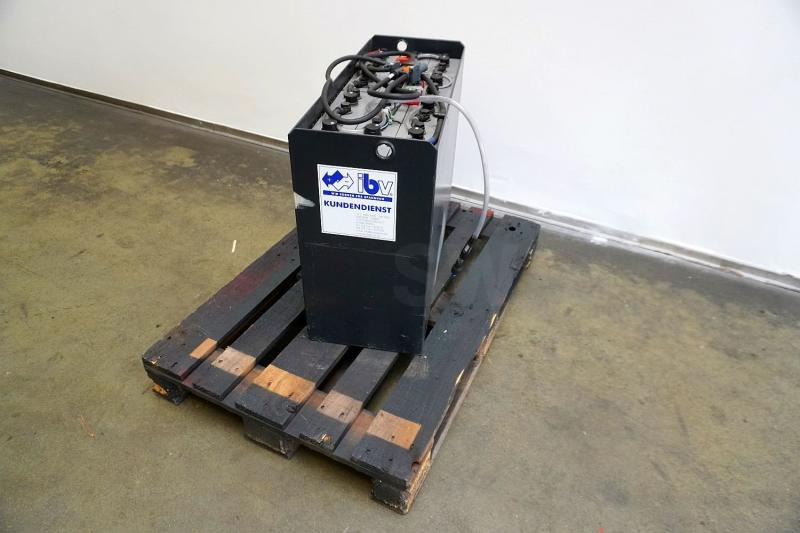 IBV 24 Volt 5 PzS 575 Ah - Battery for Material handling equipment: picture 2 IBV 24 Volt 5 PzS 575 Ah - Battery for Material handling equipment: picture 2