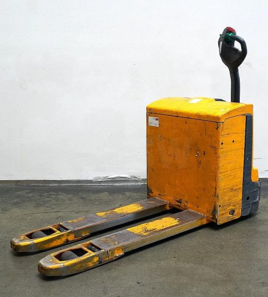 Jungheinrich EJE118 - Pallet truck: picture 2 Jungheinrich EJE118 - Pallet truck: picture 2