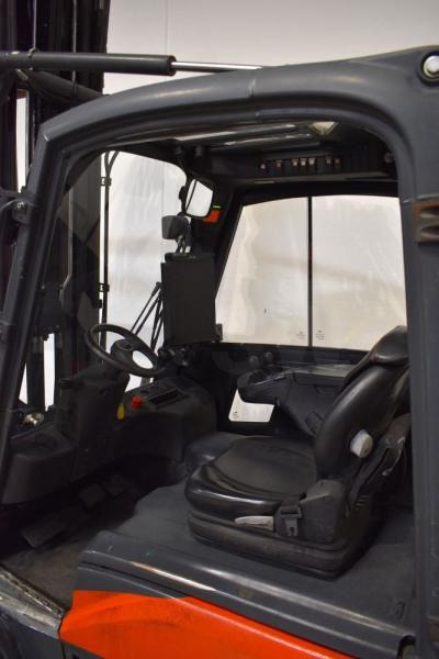 Linde E 20 L EVO 386-02 - Electric forklift: picture 3 Linde E 20 L EVO 386-02 - Electric forklift: picture 3