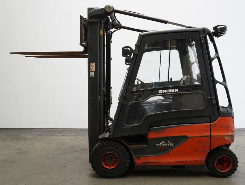 Linde E 25 387 - Electric forklift: picture 4 Linde E 25 387 - Electric forklift: picture 4