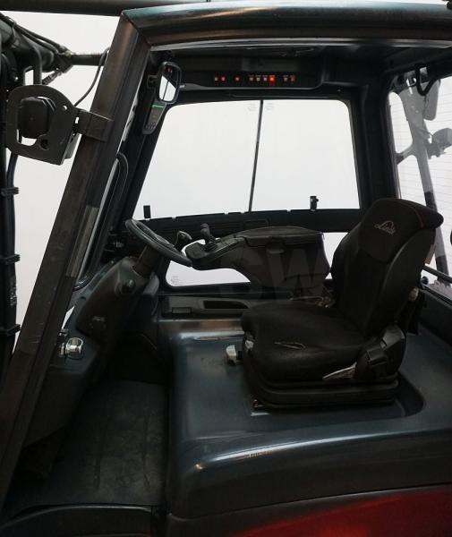 Linde E 25/600 HL 387 - Electric forklift: picture 3 Linde E 25/600 HL 387 - Electric forklift: picture 3