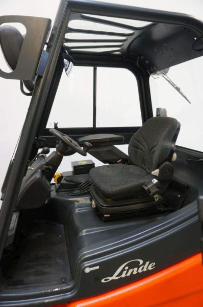Linde E 25 EX S 336-31 - Electric forklift: picture 3 Linde E 25 EX S 336-31 - Electric forklift: picture 3