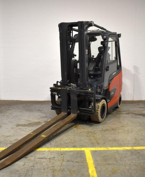 Linde E 30/600 H 1252-01 - Electric forklift: picture 1 Linde E 30/600 H 1252-01 - Electric forklift: picture 1