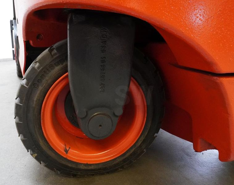 Linde E 30 L 387 - Electric forklift: picture 3 Linde E 30 L 387 - Electric forklift: picture 3