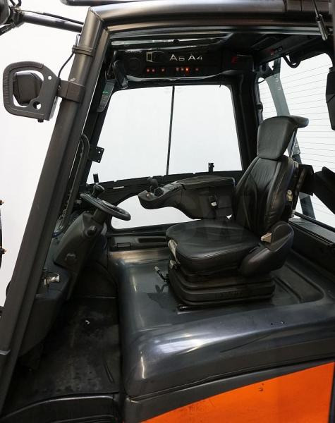 Linde E 35/600 H 388 - Electric forklift: picture 3 Linde E 35/600 H 388 - Electric forklift: picture 3