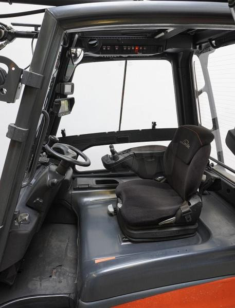 Linde E 35 L 387 - Electric forklift: picture 3 Linde E 35 L 387 - Electric forklift: picture 3