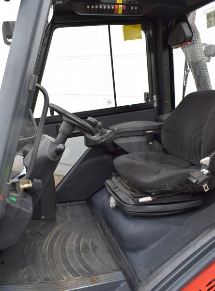 Linde H 30 D 393 - Diesel forklift: picture 3 Linde H 30 D 393 - Diesel forklift: picture 3
