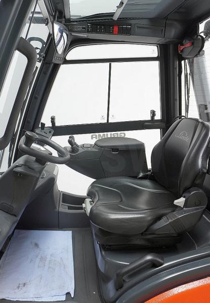 Linde H 35 D 1202 - Diesel forklift: picture 3 Linde H 35 D 1202 - Diesel forklift: picture 3