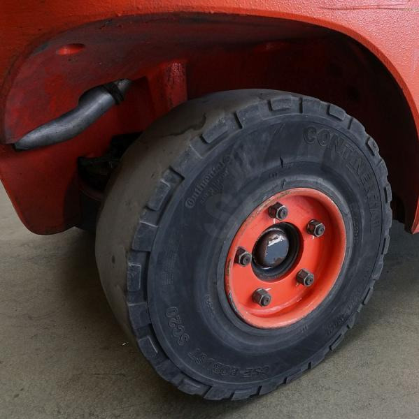 Linde H 35 T EVO 393-02 - LPG forklift: picture 5 Linde H 35 T EVO 393-02 - LPG forklift: picture 5