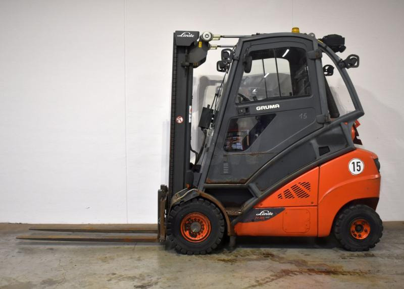 Linde H 35 T EVO 393-02 - LPG forklift: picture 4 Linde H 35 T EVO 393-02 - LPG forklift: picture 4