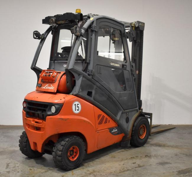 Linde H 35 T EVO 393-02 - LPG forklift: picture 2 Linde H 35 T EVO 393-02 - LPG forklift: picture 2
