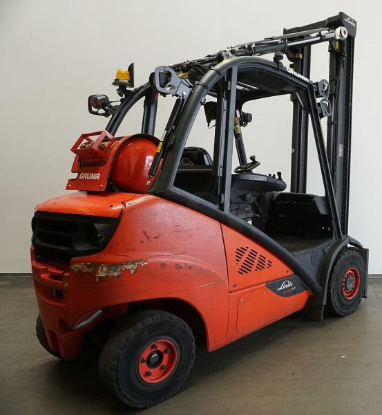 Linde H 35 T EVO 393-02 - LPG forklift: picture 2 Linde H 35 T EVO 393-02 - LPG forklift: picture 2