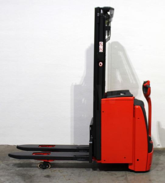 Linde L 16 i 1173-01 - Stacker: picture 3 Linde L 16 i 1173-01 - Stacker: picture 3