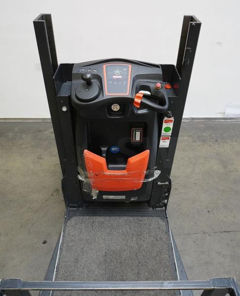 Linde V 10 5212 - Order picker: picture 3 Linde V 10 5212 - Order picker: picture 3