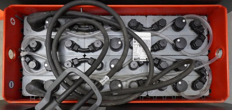 Linde V 10 5212 - Order picker: picture 5 Linde V 10 5212 - Order picker: picture 5
