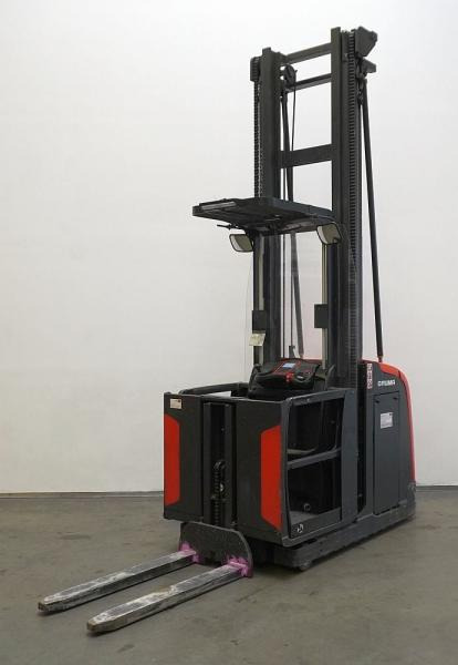 Linde V 24 5213 - Order picker: picture 2 Linde V 24 5213 - Order picker: picture 2