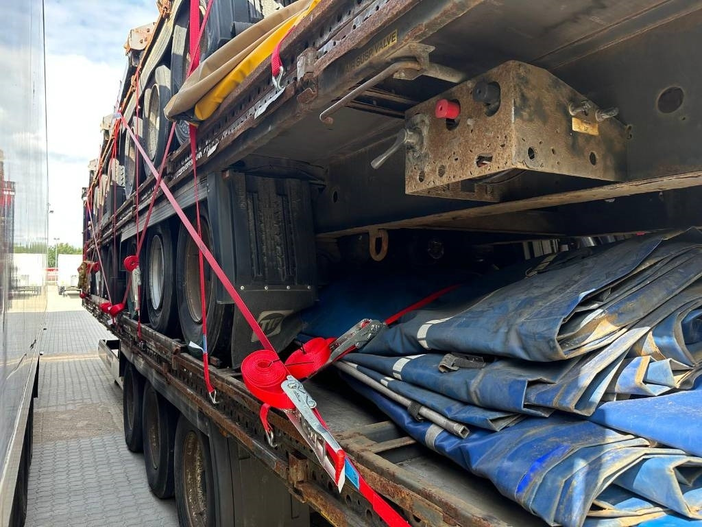 Krone SD - Curtainsider semi-trailer: picture 3 Krone SD - Curtainsider semi-trailer: picture 3