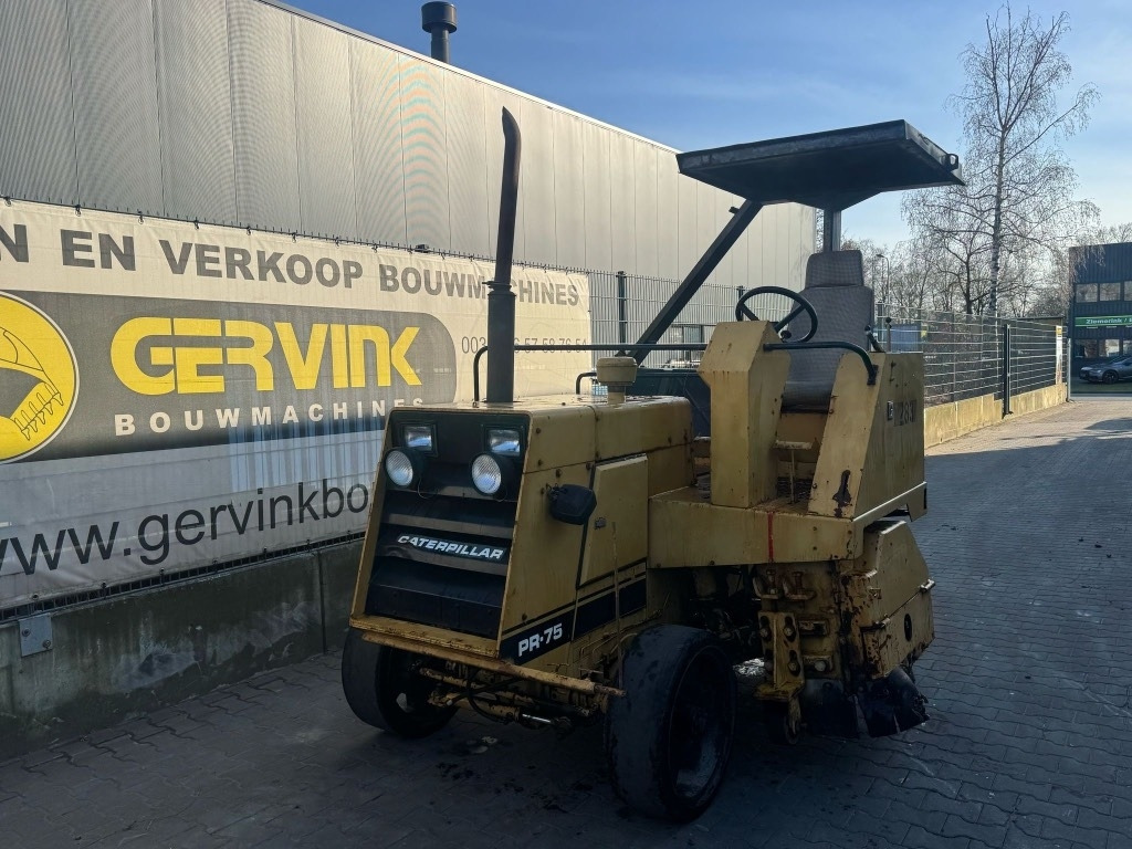 CAT PR 75 - Cold planer: picture 2 CAT PR 75 - Cold planer: picture 2