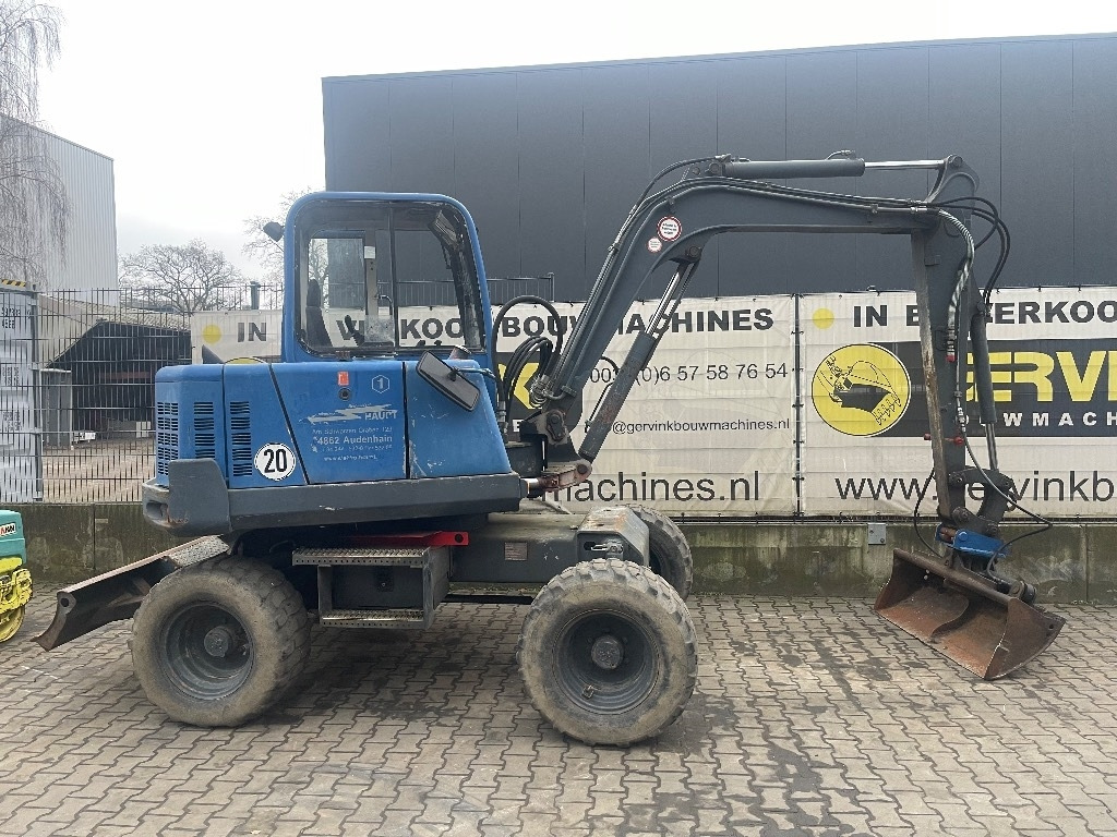 Peljop EW 256 - Wheel excavator: picture 2 Peljop EW 256 - Wheel excavator: picture 2