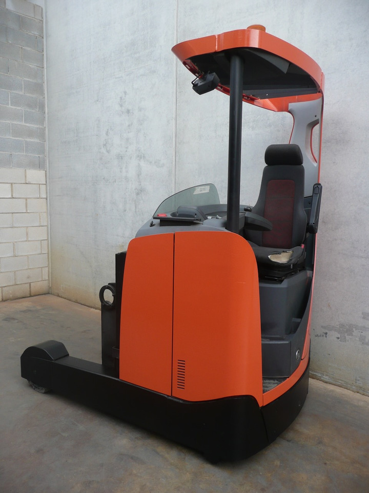 BT RRE 200 E - Reach truck: picture 4 BT RRE 200 E - Reach truck: picture 4