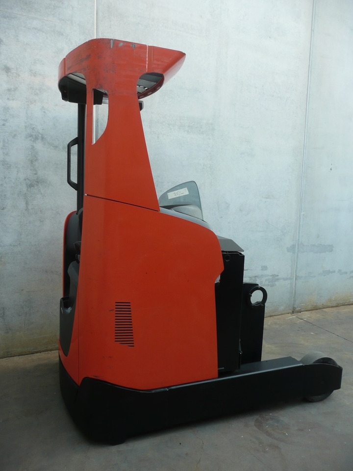 BT RRE 200 H - Reach truck: picture 2 BT RRE 200 H - Reach truck: picture 2