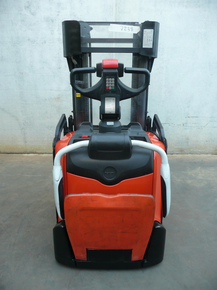 BT SPE 160 - Stacker: picture 5 BT SPE 160 - Stacker: picture 5