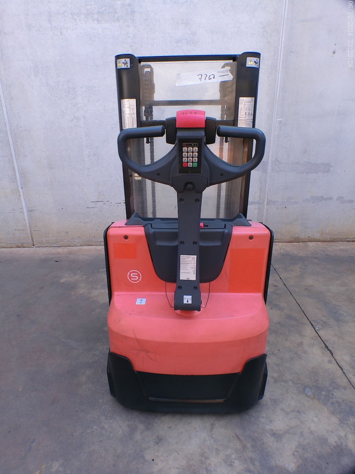 BT SWE 200 D - Stacker: picture 5 BT SWE 200 D - Stacker: picture 5