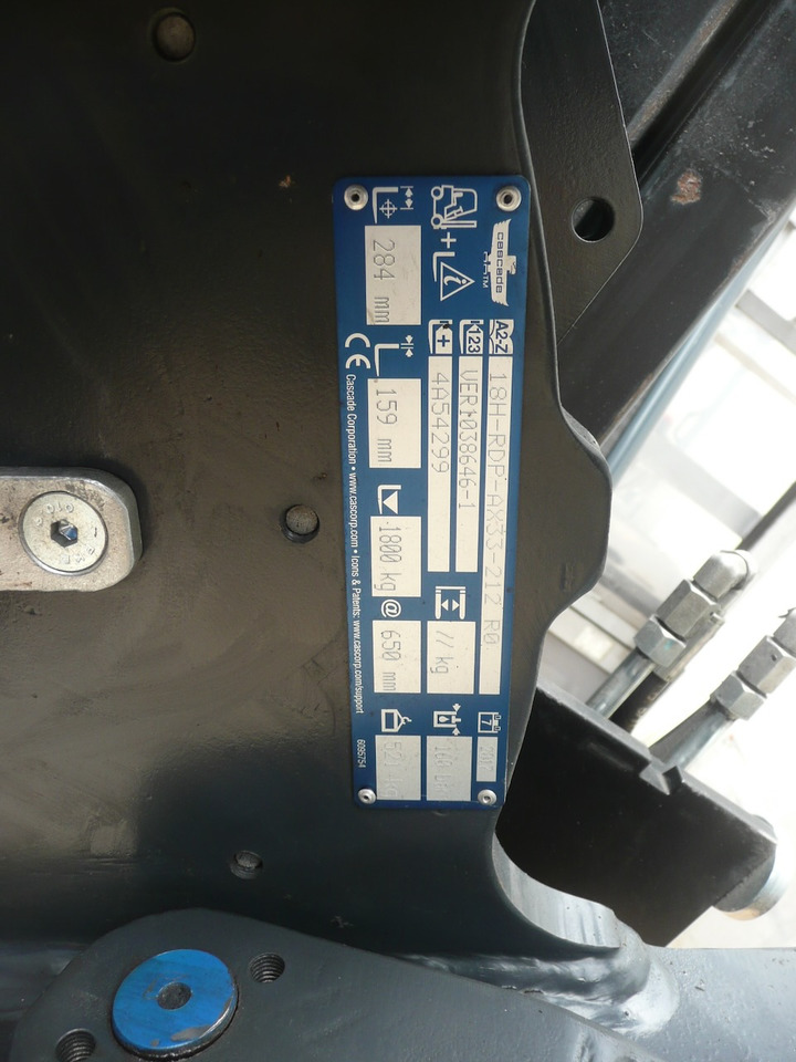 CASCADE 18H-RDP-AX33-212 RX - Clamp: picture 4 CASCADE 18H-RDP-AX33-212 RX - Clamp: picture 4