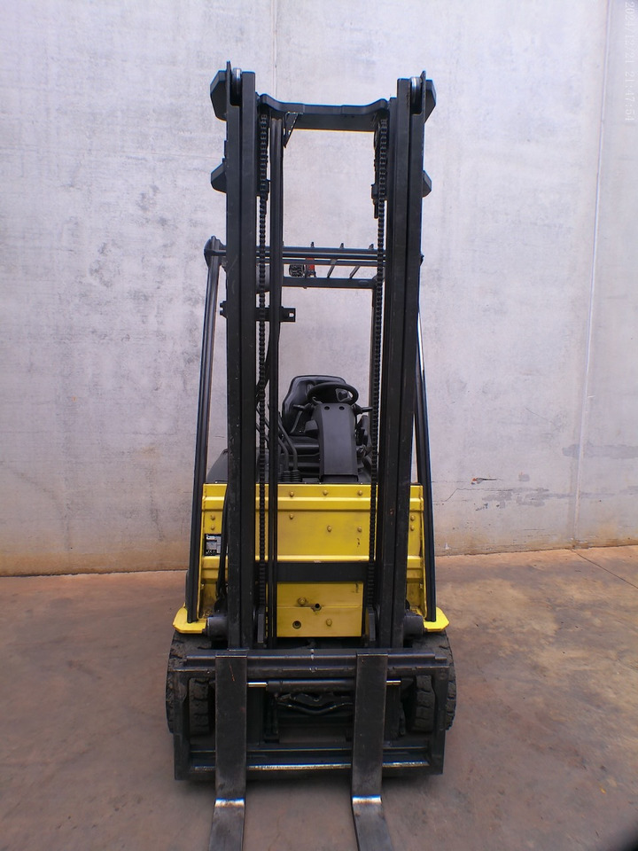 Caterpillar EPI 8CPNT - Electric forklift: picture 5 Caterpillar EPI 8CPNT - Electric forklift: picture 5