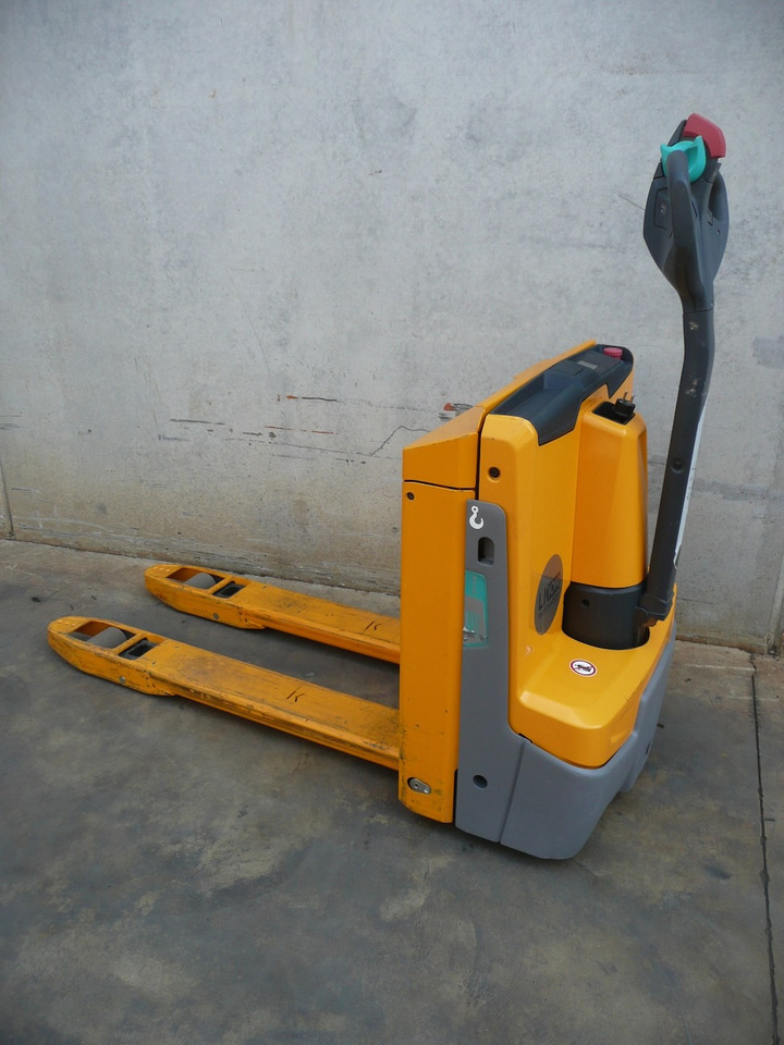 Jungheinrich EJE 116i LI-ION - Pallet truck: picture 1 Jungheinrich EJE 116i LI-ION - Pallet truck: picture 1