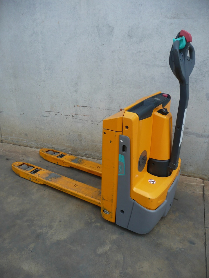 Jungheinrich EJE 116i LI-ION - Pallet truck: picture 1 Jungheinrich EJE 116i LI-ION - Pallet truck: picture 1
