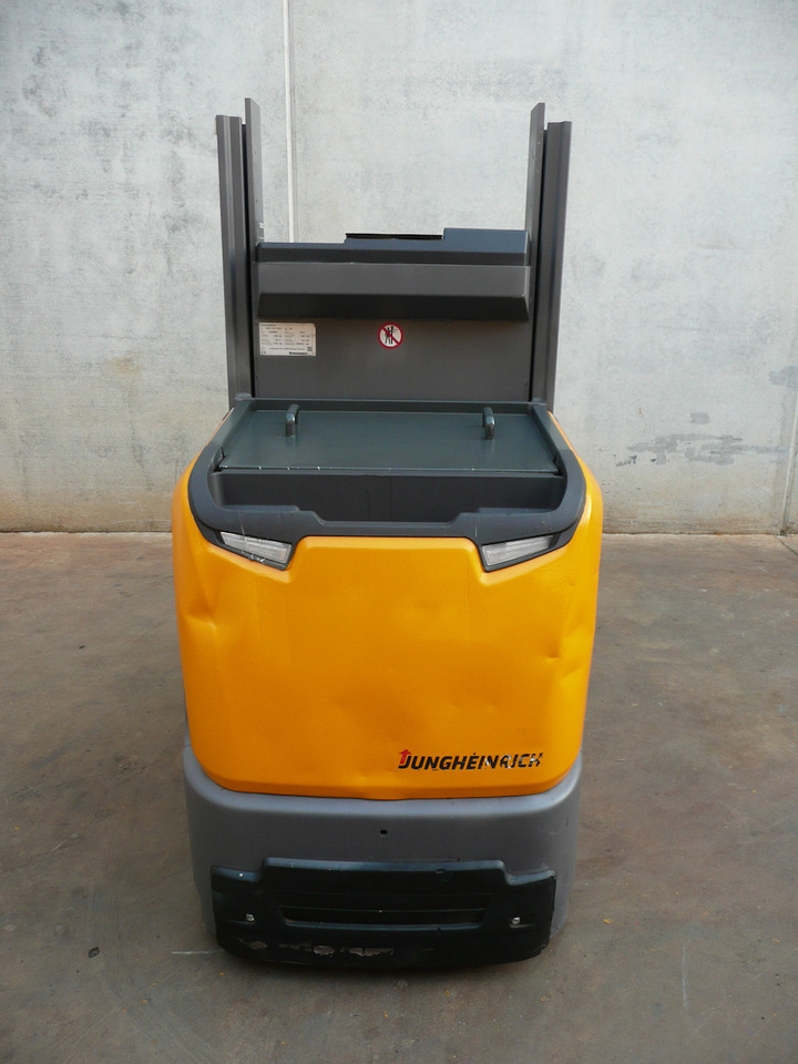 Jungheinrich EKS 110L 100E - Order picker: picture 5 Jungheinrich EKS 110L 100E - Order picker: picture 5