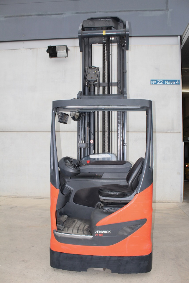 Reach truck Linde R 16: picture 6 Reach truck Linde R 16: picture 6